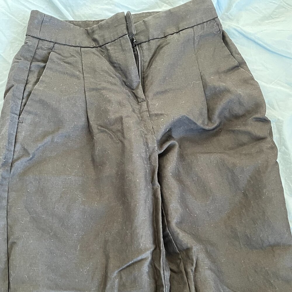 Banana Republic Women's wide leg pants in Linen - size 00 P